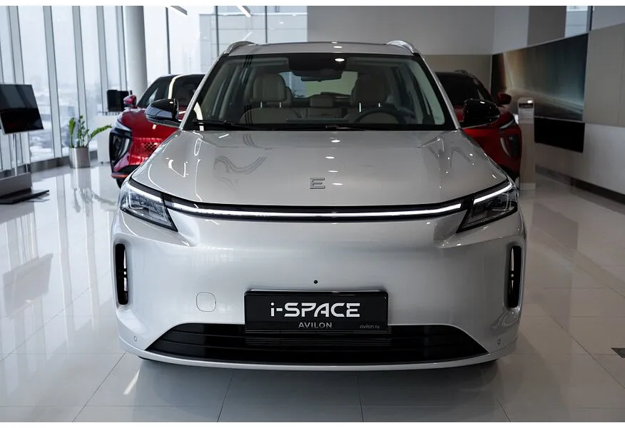 EVOLUTE i-SPACE 1.5 CVT (218 л.с.) (7 мест) Серебристый в АВИЛОН. Слайд №5