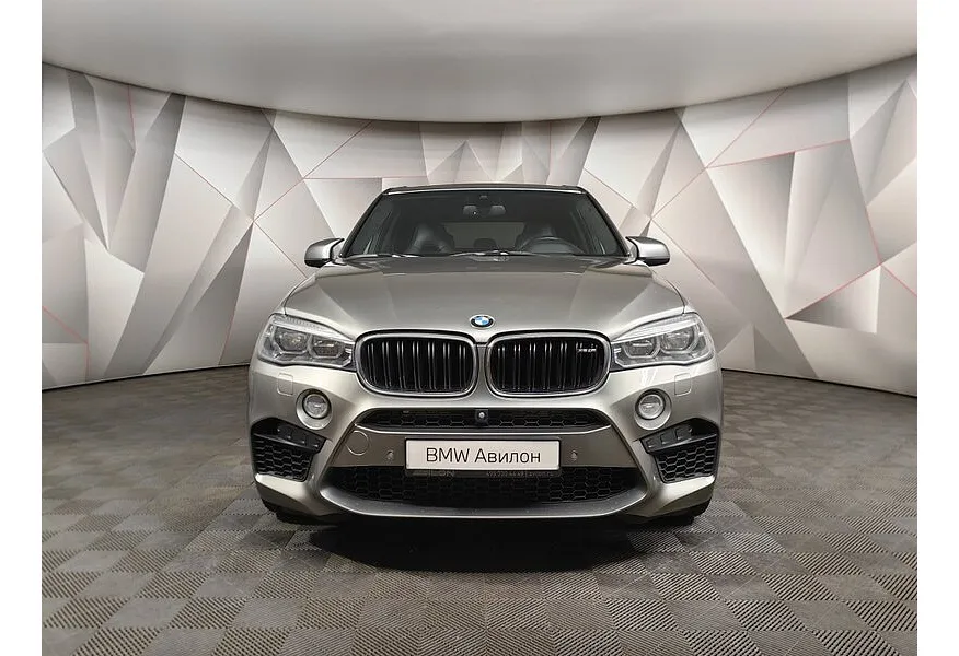 LIVE. Слайд №4