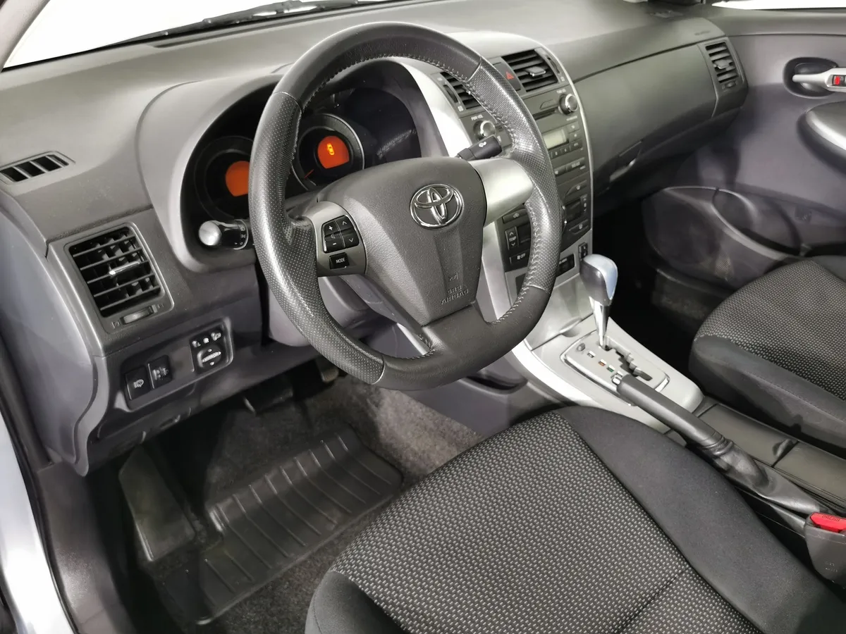 Toyota Corolla 1.6 MT (124 л.с.) Comfort Голубой в АВИЛОН. Слайд №16