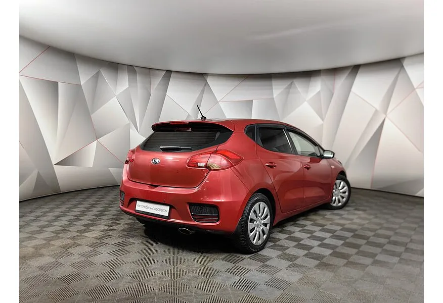Kia Ceed 1.6 AT (130 л.с.) Comfort Красный в АВИЛОН. Слайд №2