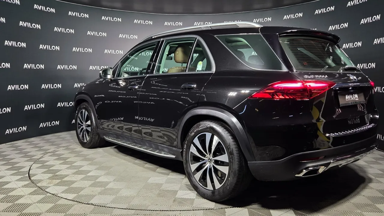 Mercedes-Benz GLE 300d 4MATIC 9G-TRONIC (269 л.с.) Черный в АВИЛОН. Слайд №7