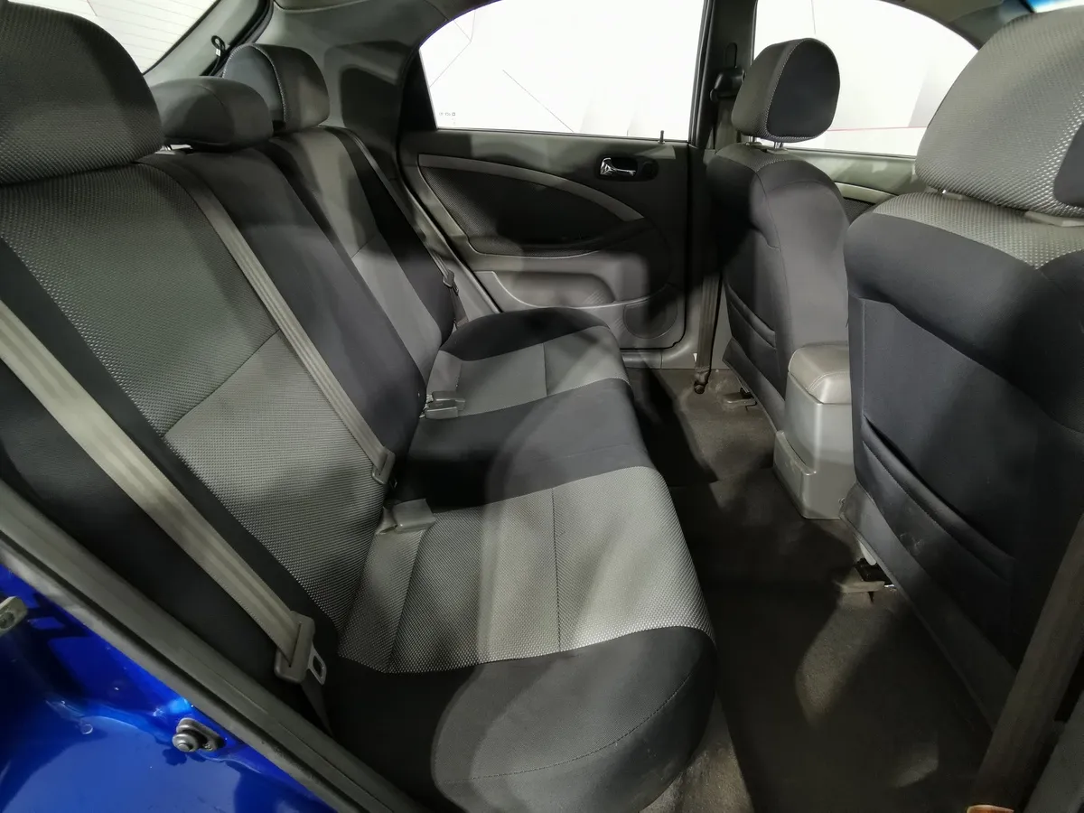 Chevrolet Lacetti 1.6 MT (109 л.с.) Platinum Синий в АВИЛОН. Слайд №14