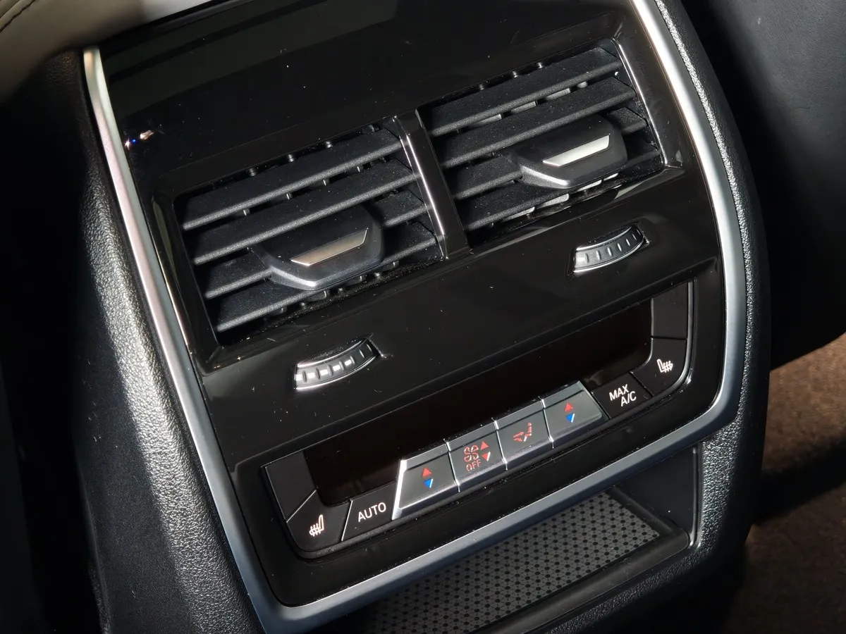 BMW X6 M 4.4 xDrive (625 л.с.) Competition Синий в АВИЛОН. Слайд №27