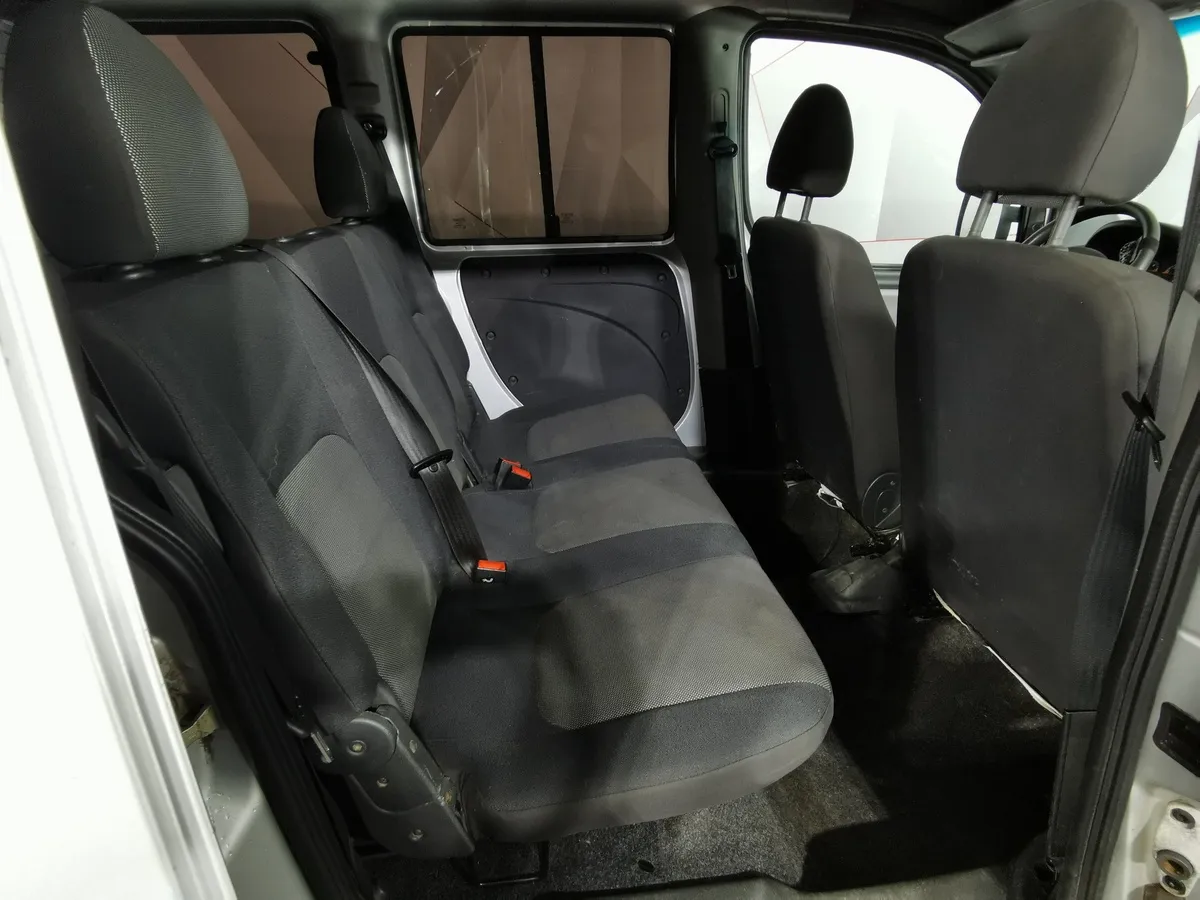 Fiat Doblo 1.4 MT FWD (78 л.с.) Серый в АВИЛОН. Слайд №14