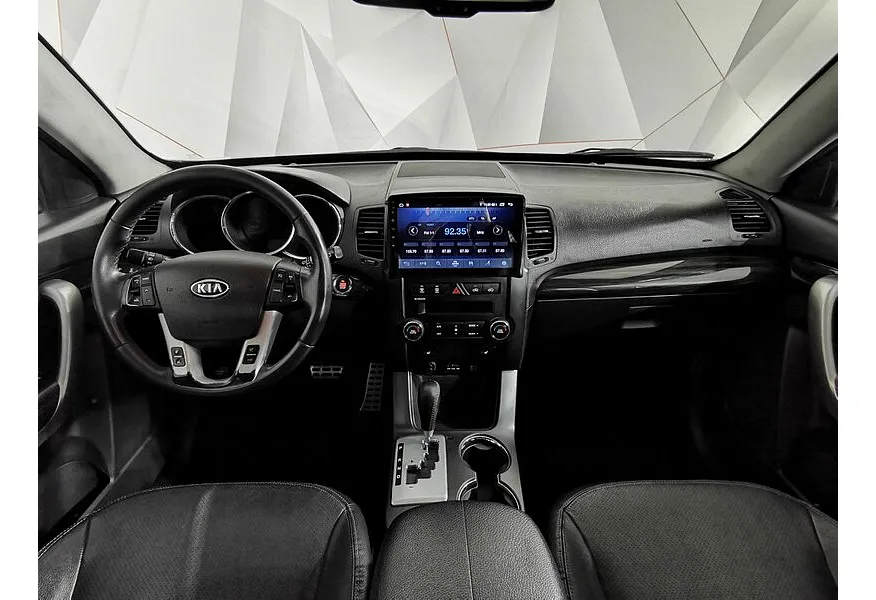 Kia Sorento 2.2 CRDi AT AWD (200 л.с.) Серебристый в АВИЛОН. Слайд №14