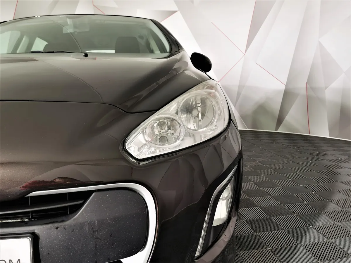 Peugeot 308 1.6 VTi AT (120 л.с.) Коричневый в АВИЛОН. Слайд №10