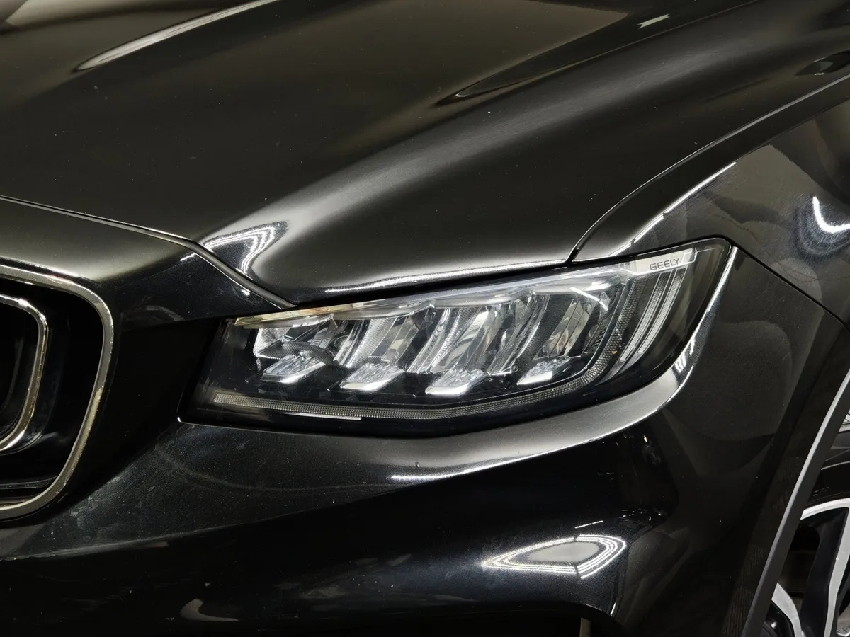 Geely Atlas Pro 1.5T AT FWD (177 л.с.) Luxury Черный в АВИЛОН. Слайд №10
