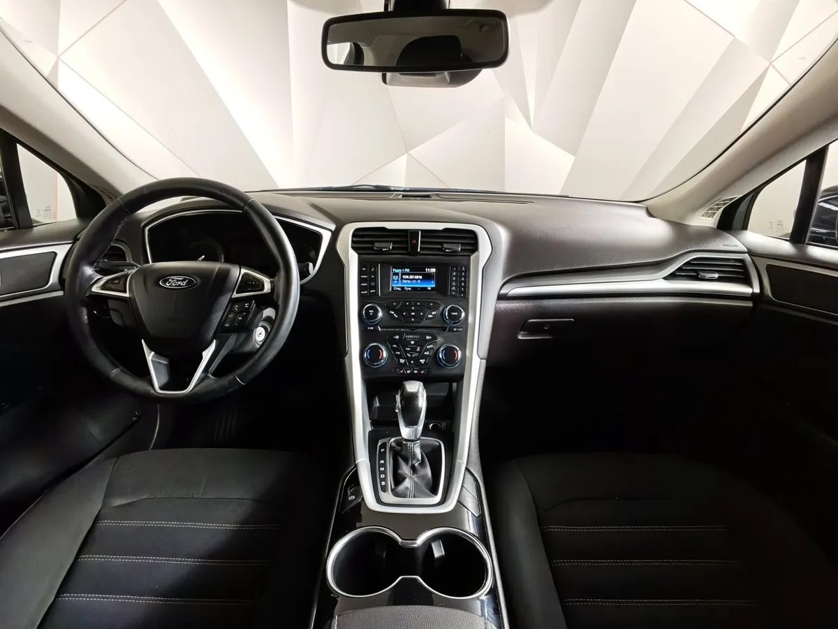 Ford Mondeo 2.5 AT (149 л.с.) Trend Черный в АВИЛОН. Слайд №14