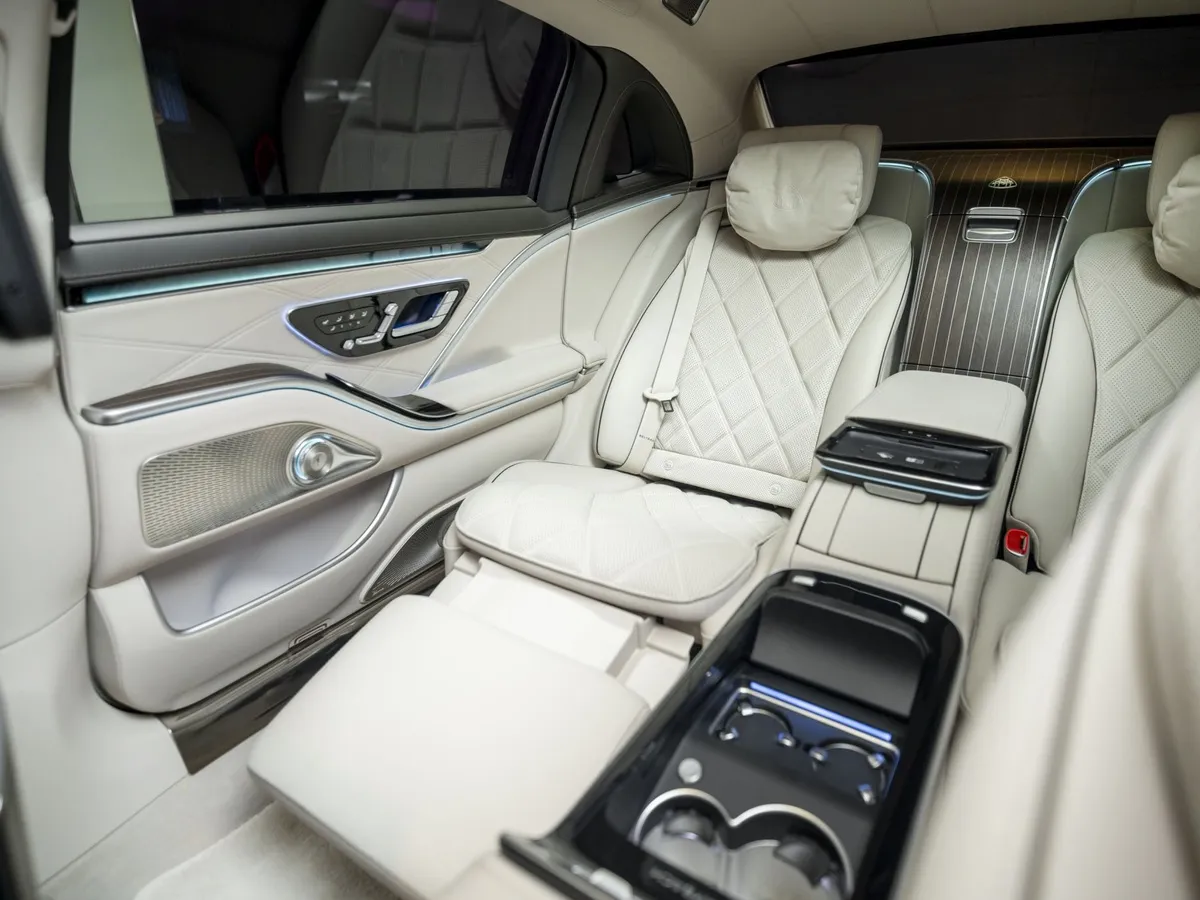 Mercedes-Benz S-Класс Maybach S 580 9G-Tronic 4Matic (503 л.с.) Черный в АВИЛОН. Слайд №13