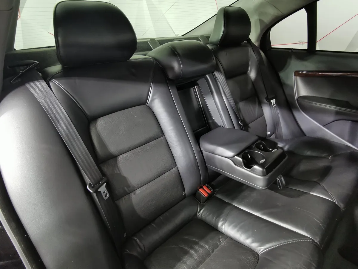 Volvo S80 2.5 Turbo Geartronic (231 л.с.) Коричневый в АВИЛОН. Слайд №16
