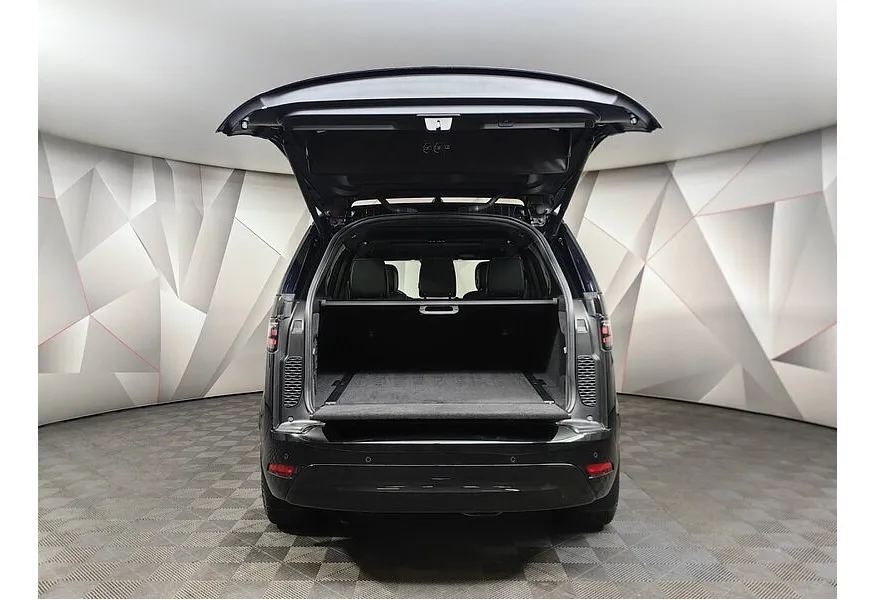 Land Rover Discovery 3.0 TDV6 AT 4WD (249 л.с.) R-Dynamic SE Черный в АВИЛОН. Слайд №23