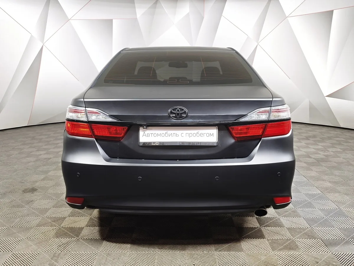 Toyota Camry 2.5 AT (181 л.с.) Стандарт Черный в АВИЛОН. Слайд №8