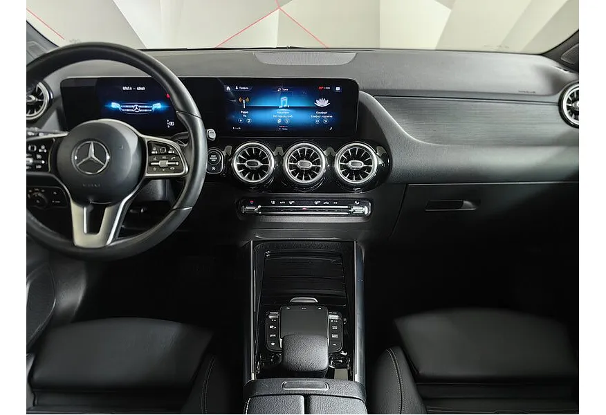 Mercedes-Benz GLA 200 7G-DCT (163 л.с.) Progressive Серый в АВИЛОН. Слайд №13