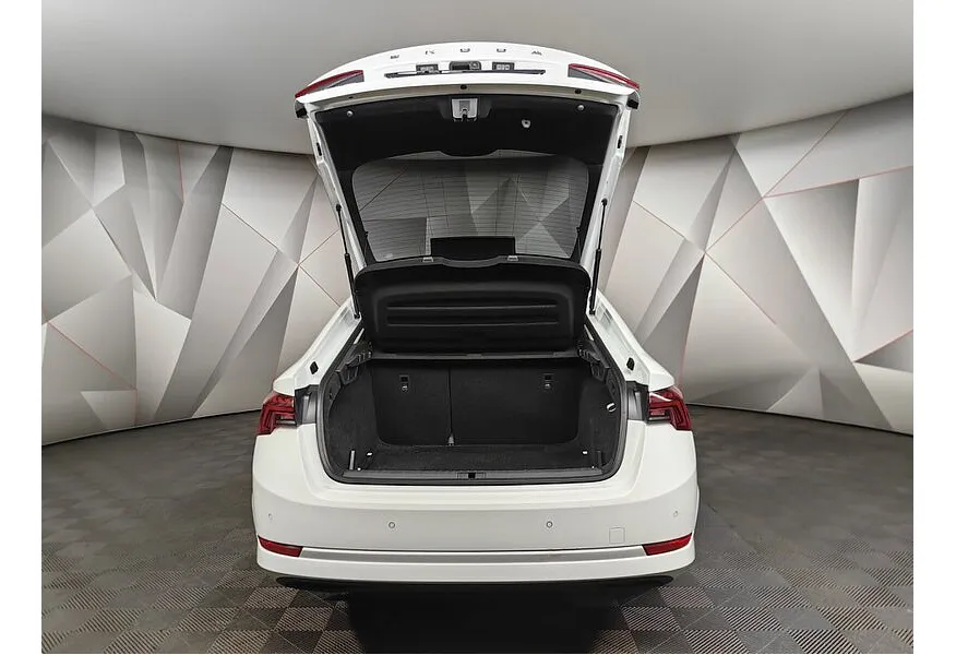 Skoda Octavia 1.4 AT FWD (150 л.с.) Style Plus Белый в АВИЛОН. Слайд №12