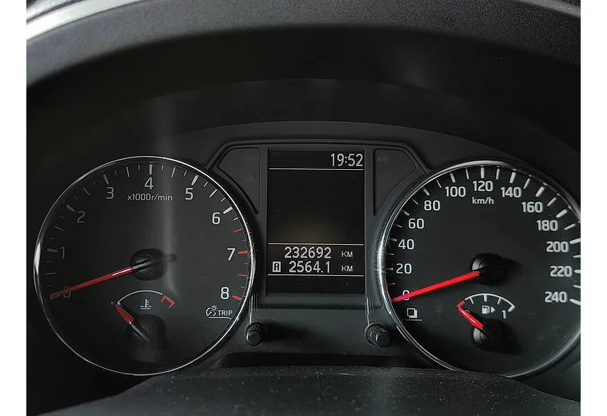 LIVE. Слайд №19