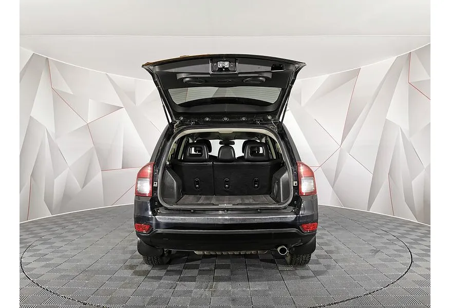 Jeep Compass 2.4 4x4 AT (150 л.с.) Limited Черный в АВИЛОН. Слайд №11
