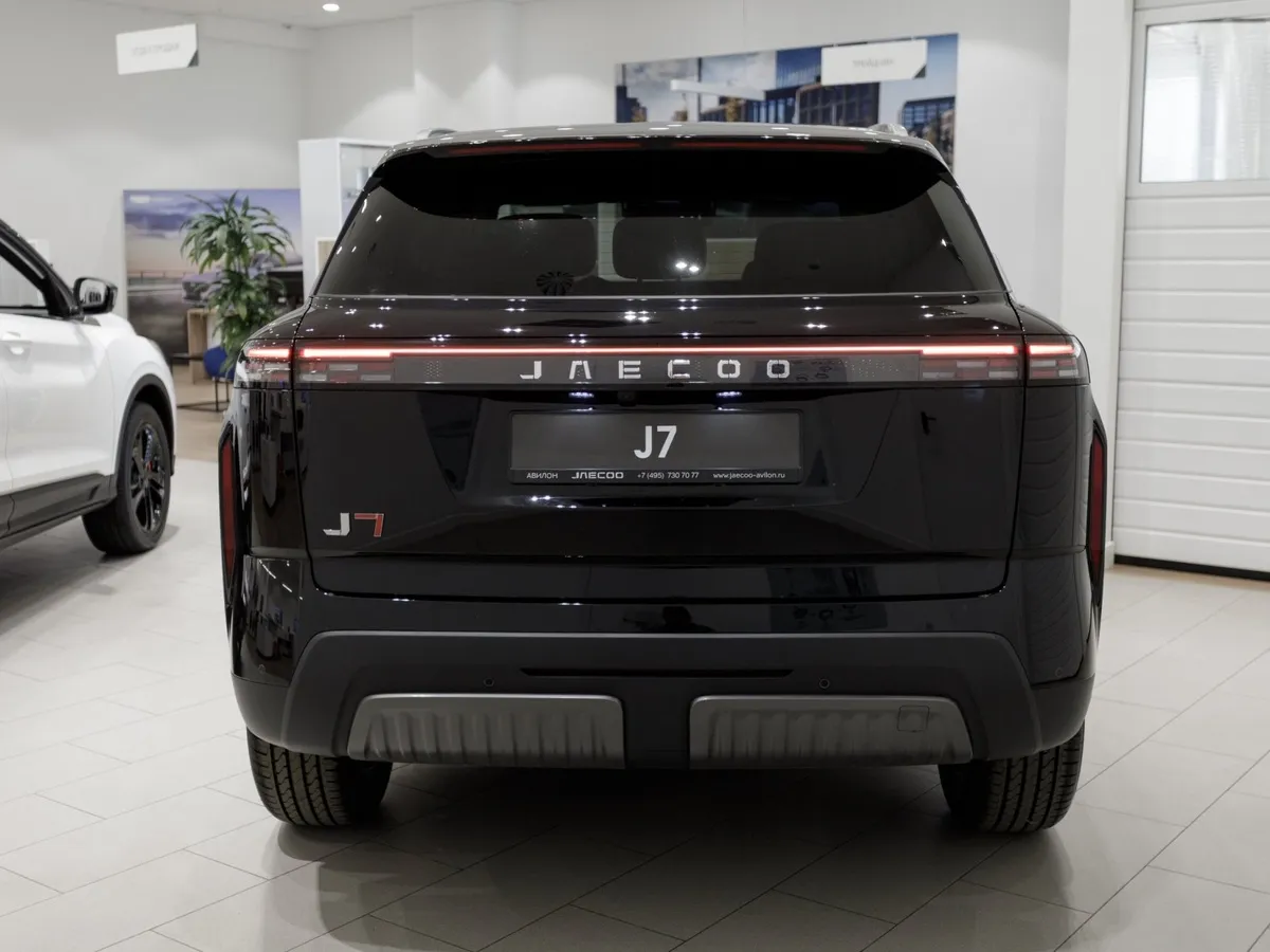 JAECOO J7 1.6T DCT FWD (150 л.с.) Актив Черный в АВИЛОН. Слайд №4