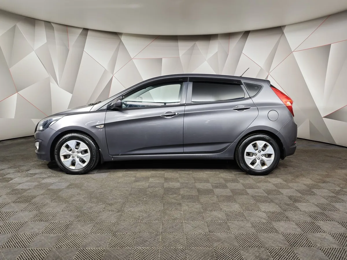 Hyundai Solaris 1.6 AT (123 л.с.) Comfort Серый в АВИЛОН. Слайд №5