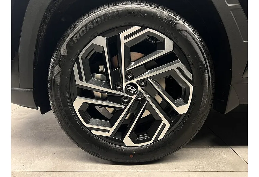 LIVE. Слайд №18