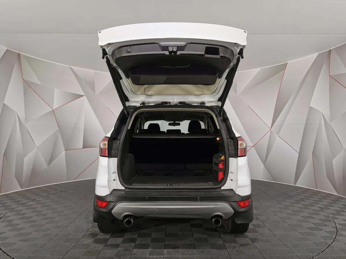 Ford Kuga 1.5 EcoBoost AT AWD (150 л.с.) Trend Plus Белый в АВИЛОН. Слайд №11
