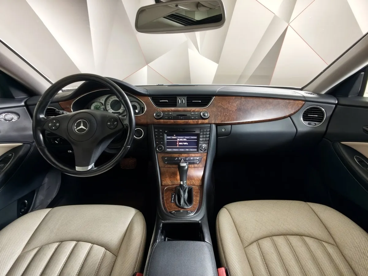 Mercedes-Benz CLS CLS 300 7G-Tronic (231 л.с.) Белый в АВИЛОН. Слайд №14