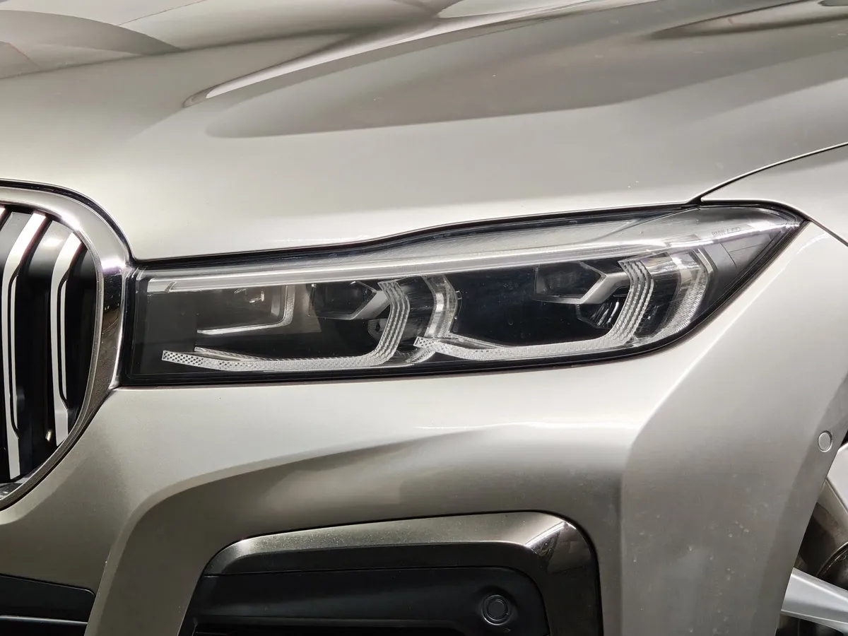 BMW 7 серия 730Ld xDrive Steptronic (249 л.с.) M Sport Plus Серый в АВИЛОН. Слайд №8