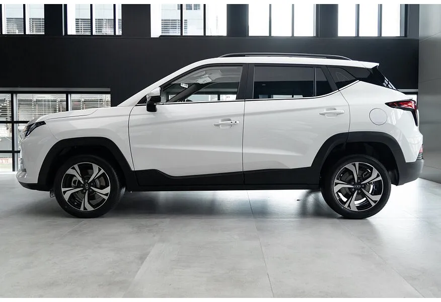 Москвич 3 1.5 CVT (136 л.с.) Standart Plus Белый в АВИЛОН. Слайд №3