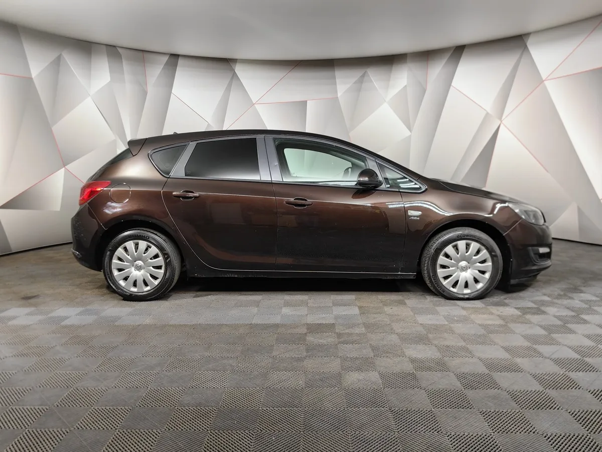 Opel Astra 1.6 MT (115 л.с.) Коричневый в АВИЛОН. Слайд №6