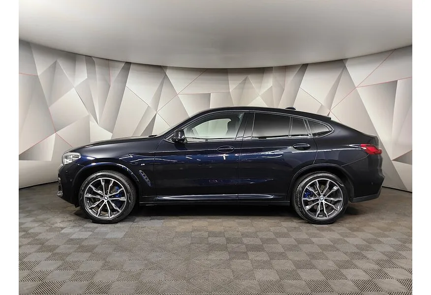 LIVE. Слайд №2