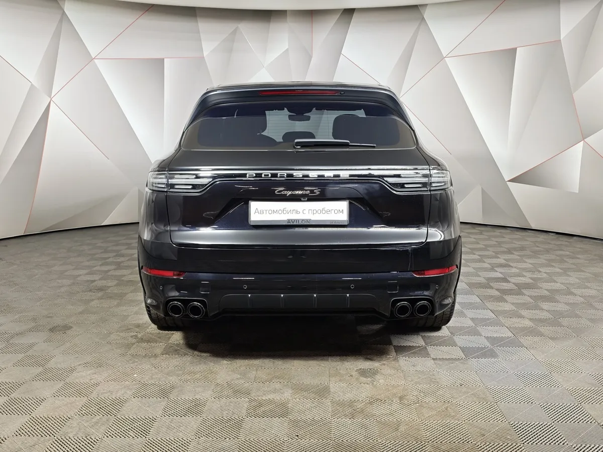 Porsche Cayenne S 2.9 Tiptronic AWD (440 л.с.) Черный в АВИЛОН. Слайд №8