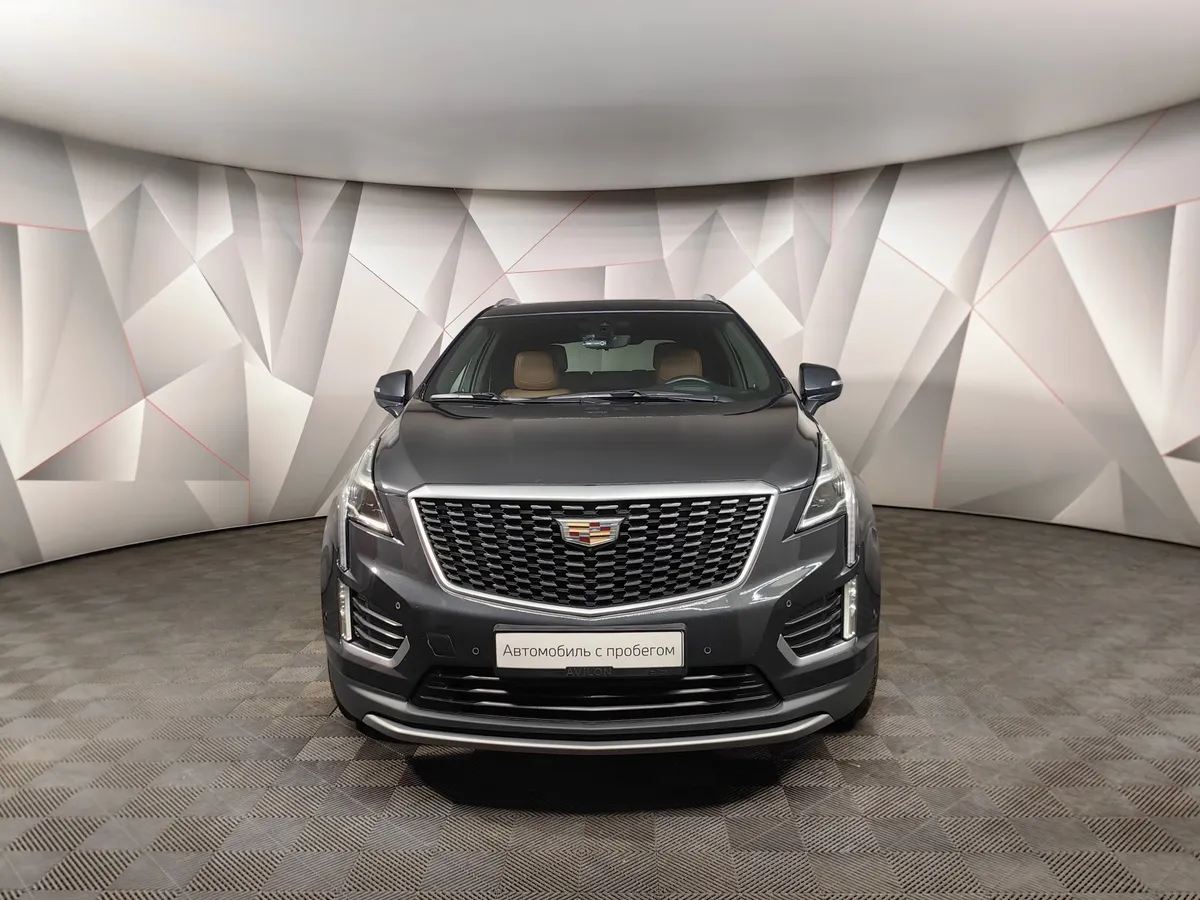 Cadillac XT5 2.0T АТ AWD (200 л.с.) Sport Черный в АВИЛОН. Слайд №7