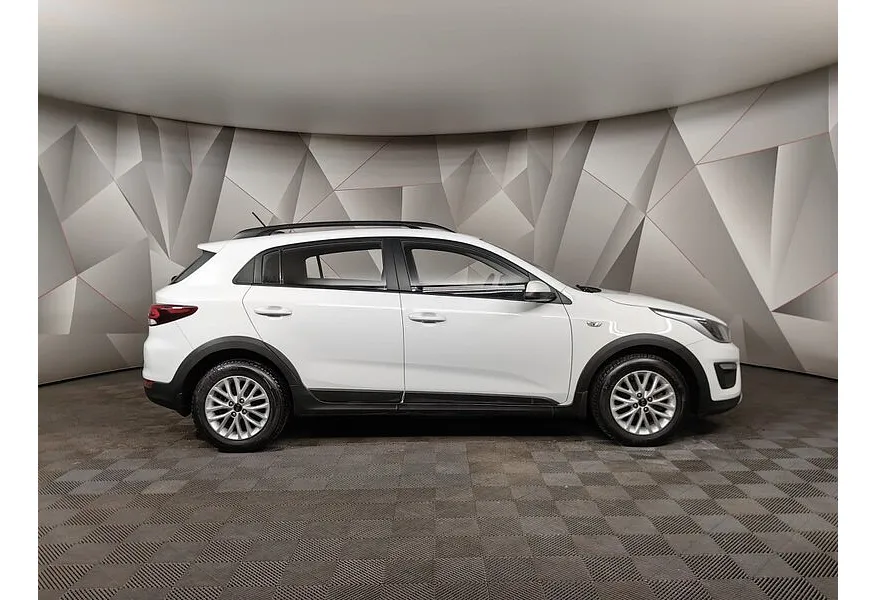 Kia Rio X-Line 1.6 AT (123 л.с.) Белый в АВИЛОН. Слайд №6