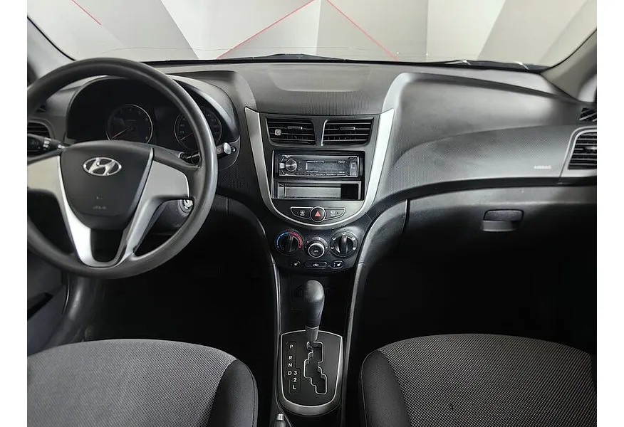 Hyundai Solaris 1.6 AT (123 л.с.) Active Plus Бежевый в АВИЛОН. Слайд №12