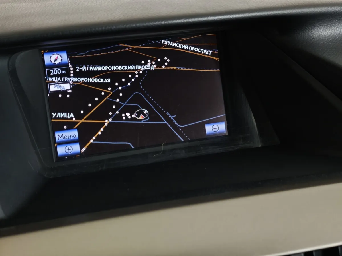 Lexus RX 270 AT (188 л.с.) Белый в АВИЛОН. Слайд №20