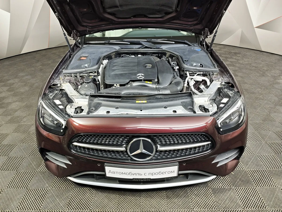 Mercedes-Benz E-Класс E 200 4MATIC G-TRONIC (184 л.с.) Sport Красный в АВИЛОН. Слайд №11