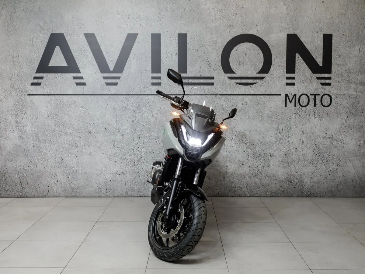 Honda NC750 X 750 см³ (59 л.с.) (59) 750 Серый в АВИЛОН. Слайд №4