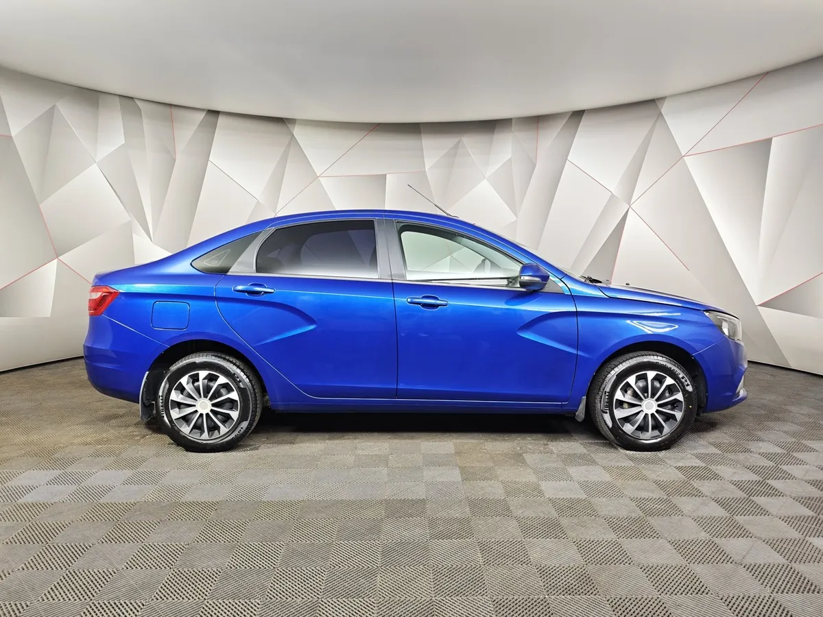 ВАЗ (Lada) Vesta 1.6 CVT (113 л.с.) Luxe Multimedia Синий в АВИЛОН. Слайд №6