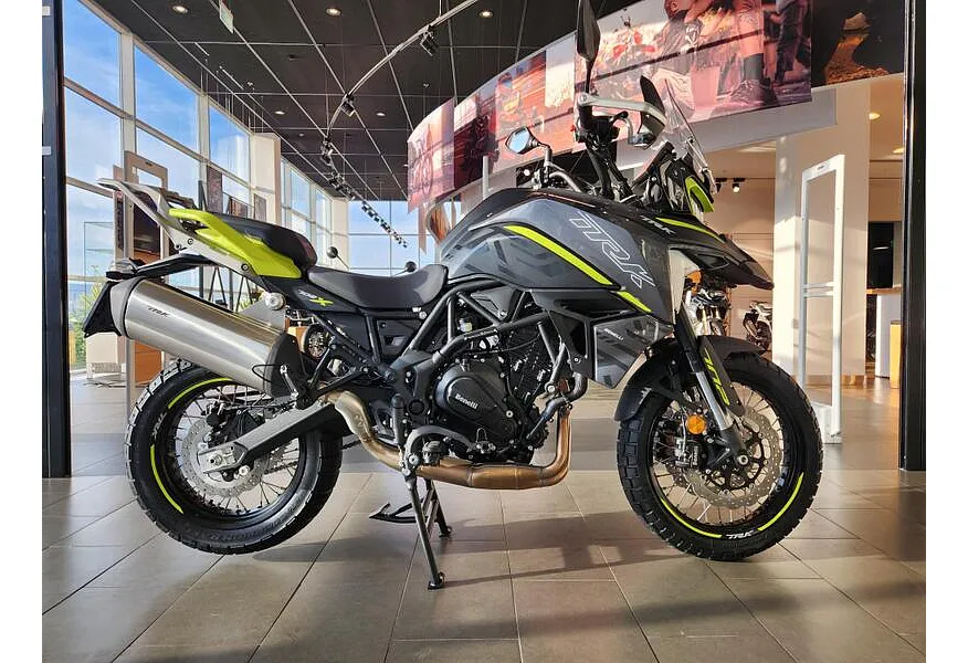 АВИЛОН - Benelli TRK 702 X 698 см³ (70 л.с.) (70) 698 Серый - slide 3