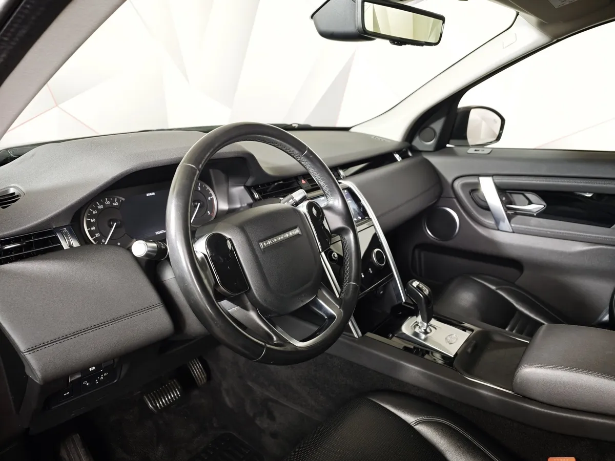 Land Rover Discovery Sport 2.0 TD4 AT AWD (180 л.с.) SE Оранжевый в АВИЛОН. Слайд №19