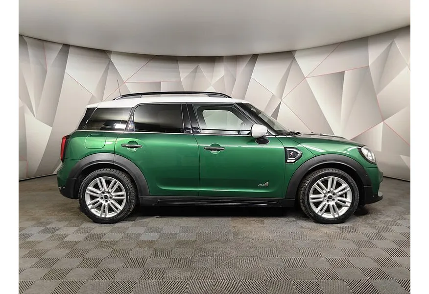 Mini Countryman Cooper 1.5 AT ALL4 (136 л.с.) Зеленый в АВИЛОН. Слайд №6