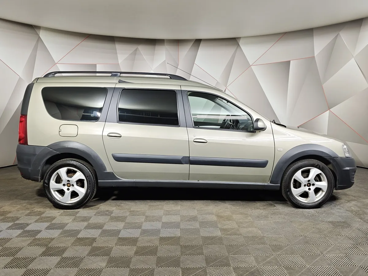 ВАЗ (Lada) Largus 1.6 MT 16 кл (5 мест) (102 л.с.) KS045-52-X00 Luxe Бежевый в АВИЛОН. Слайд №6