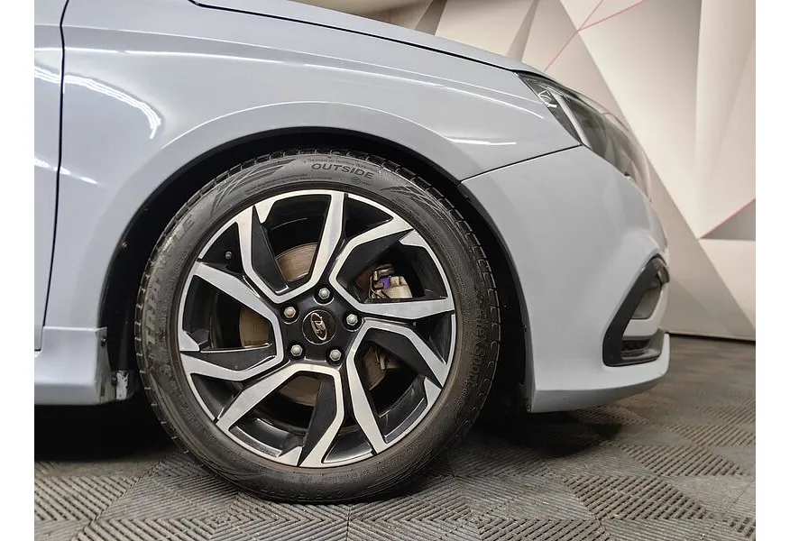 LIVE. Слайд №16