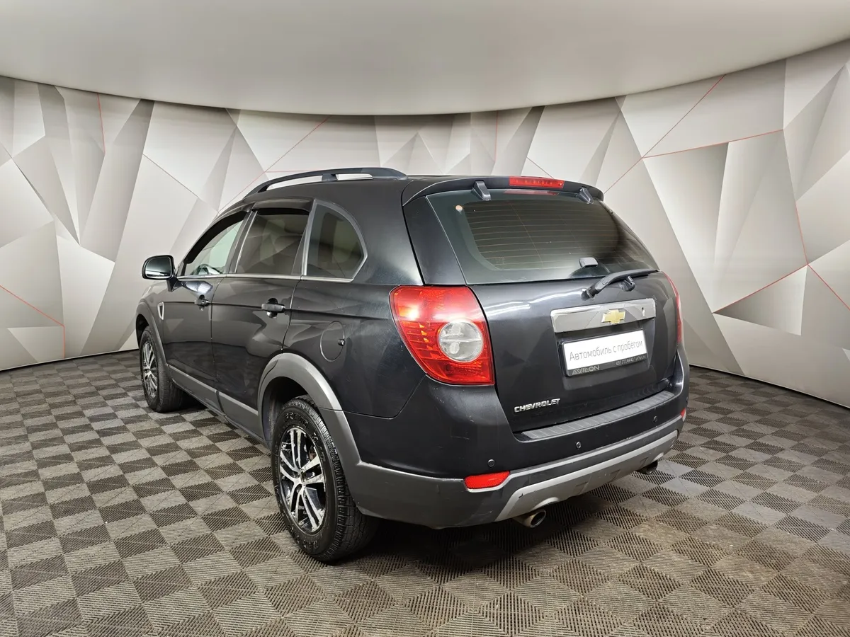 Chevrolet Captiva 3.2 AT 5 мест (230 л.с.) Черный в АВИЛОН. Слайд №4