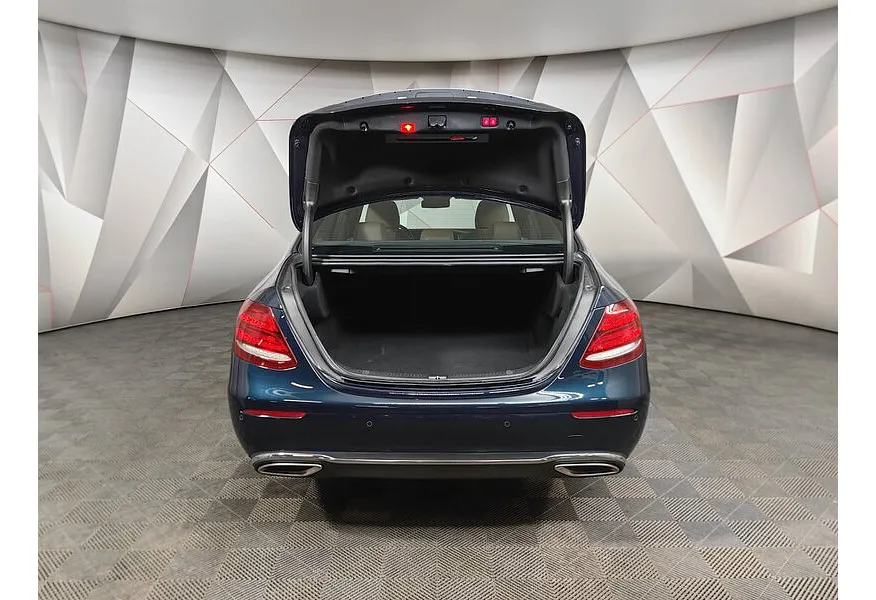 Mercedes-Benz E-Класс E 400 d 4MATIC 9G-TRONIC (333 л.с.) Luxury Зеленый в АВИЛОН. Слайд №12