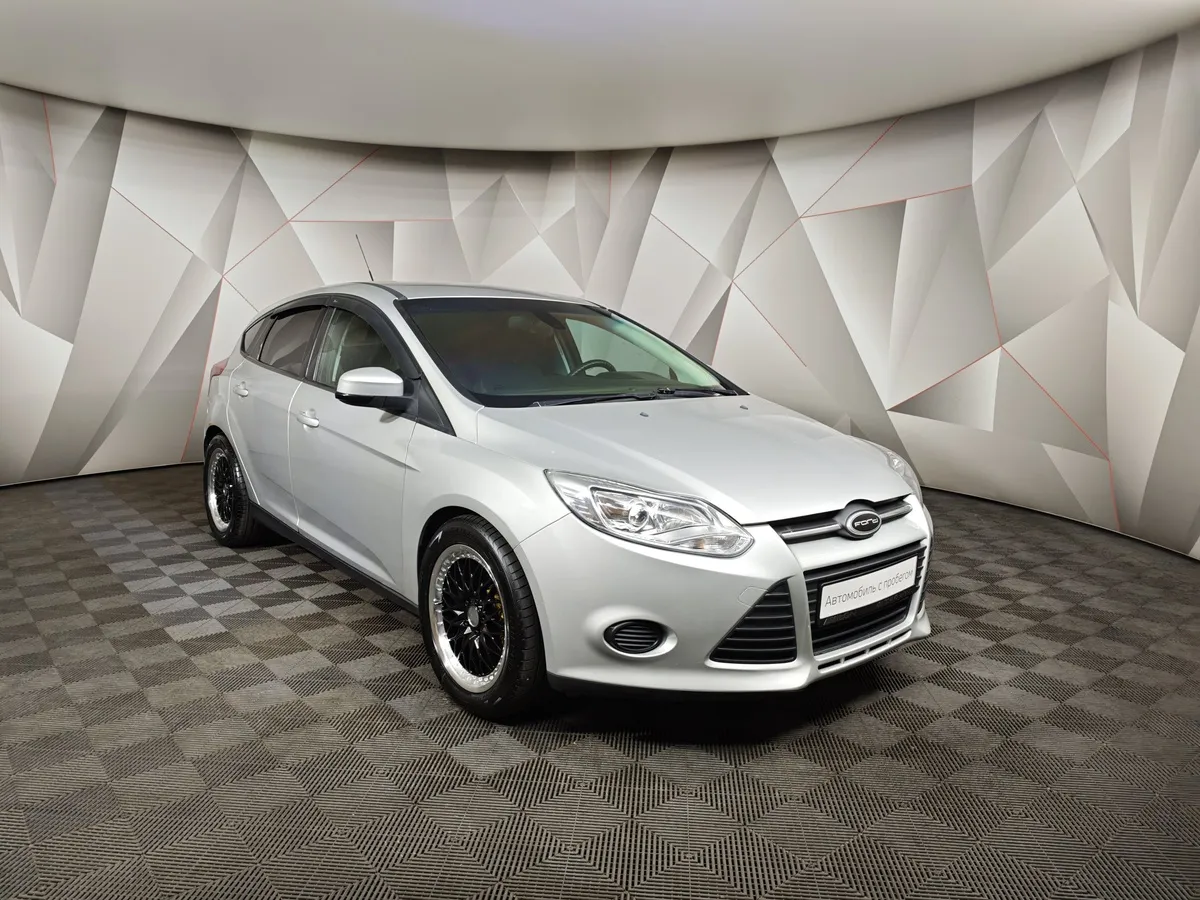 Ford Focus 1.6 MT (105 л.с.) Trend Серебристый в АВИЛОН. Слайд №3
