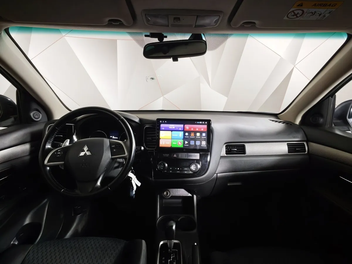 Mitsubishi Outlander 2.0 CVT 4WD (146 л.с.) Белый в АВИЛОН. Слайд №13