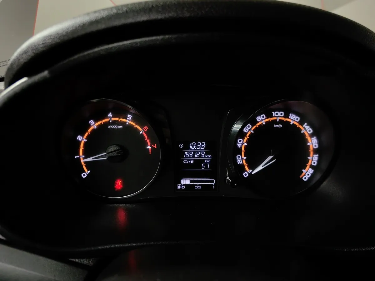 ВАЗ (Lada) Granta 1.6 MT 16 кл (106 л.с.) Коричневый в АВИЛОН. Слайд №17
