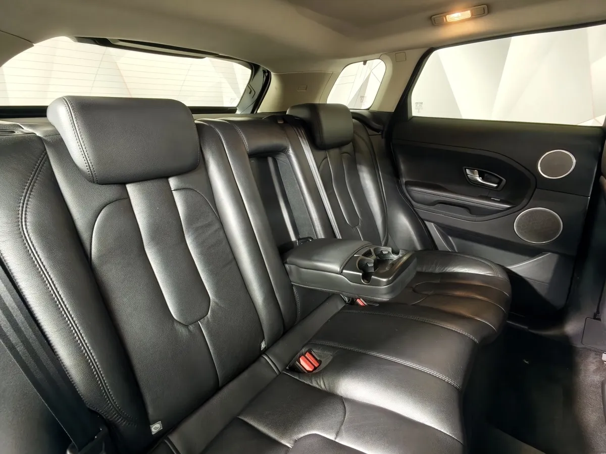 Land Rover Range Rover Evoque 2.2 TD AT AWD (190 л.с.) Dynamic Белый в АВИЛОН. Слайд №16
