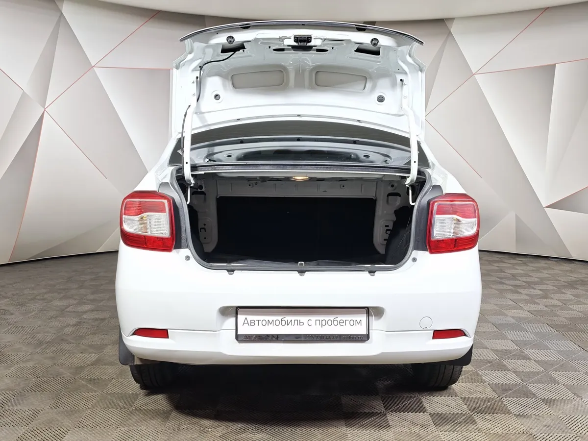 Renault Logan 1.6 MT (82 л.с.) Белый в АВИЛОН. Слайд №11