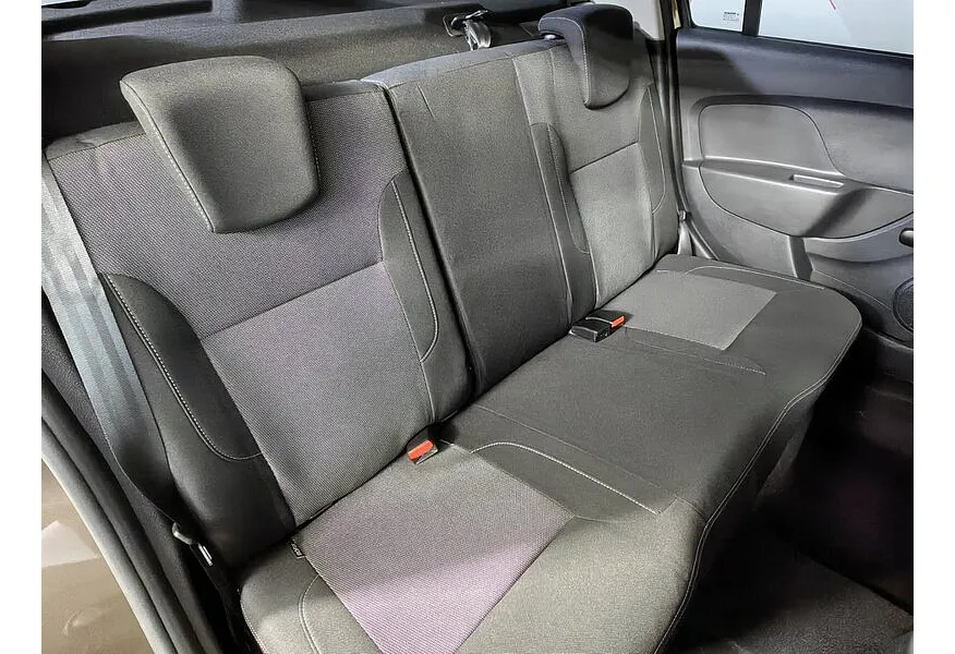 Renault Logan 1.6 CTV FWD (113 л.с.) Коричневый в АВИЛОН. Слайд №17